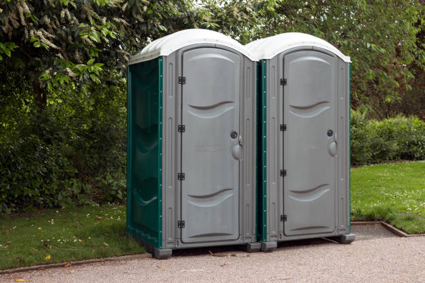 Types of Portable Toilets We Offer in Roselle, IL